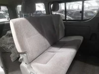 Toyota HIACE VAN лот № 30470 оценка RA  с аукциона в Японии 9
