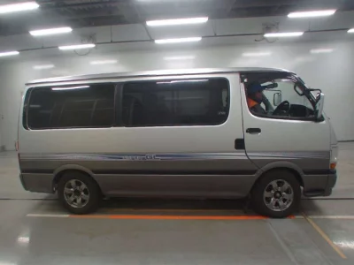 Toyota HIACE VAN  с аукциона в Японии