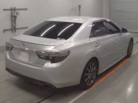 Toyota MARK X лот № 30463 оценка 4  с аукциона в Японии 1