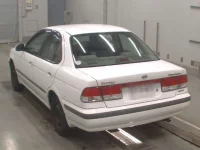 Nissan SUNNY лот № 50101 оценка RA  с аукциона в Японии 5