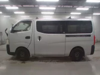 Nissan CARAVAN VAN лот № 30447 оценка 3  с аукциона в Японии 3