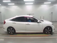 Honda CIVIC лот № 30475 оценка RA  с аукциона в Японии 2