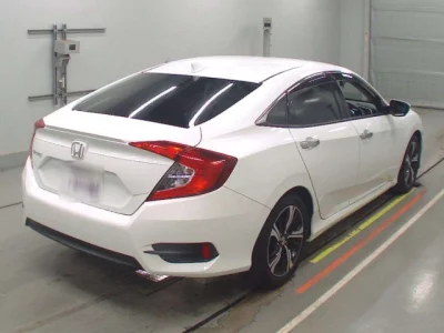 Honda CIVIC  с аукциона в Японии
