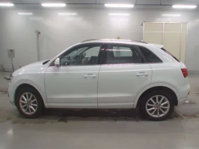 Audi Q3  с аукциона в Японии