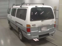 Toyota HIACE VAN лот № 30540 оценка 3  с аукциона в Японии 5