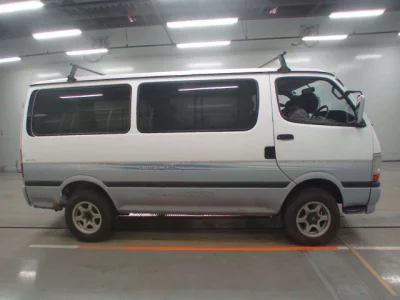 Toyota HIACE VAN  с аукциона в Японии