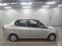 Toyota PLATZ лот № 40099 оценка R  с аукциона в Японии 2