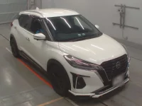 Nissan KICKS лот № 36093 оценка 3  с аукциона в Японии 4