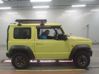 Suzuki JIMNY SIERRA лот № 30525 оценка 4.5  с аукциона в Японии 2