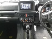 Suzuki JIMNY SIERRA лот № 30525 оценка 4.5  с аукциона в Японии 8