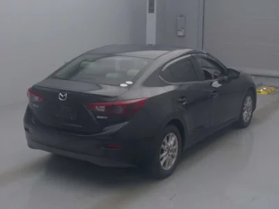 Mazda AXELA  с аукциона в Японии