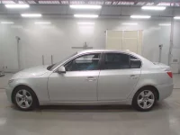 BMW 5-Series лот № 10398 оценка 3.5  с аукциона в Японии 3