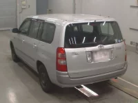 Toyota SUCCEED лот № 30560 оценка 3.5  с аукциона в Японии 5