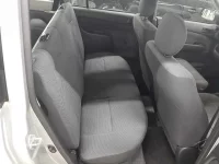 Toyota SUCCEED лот № 30560 оценка 3.5  с аукциона в Японии 9