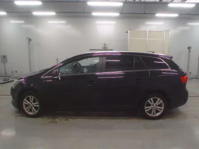 Toyota AVENSIS WAGON