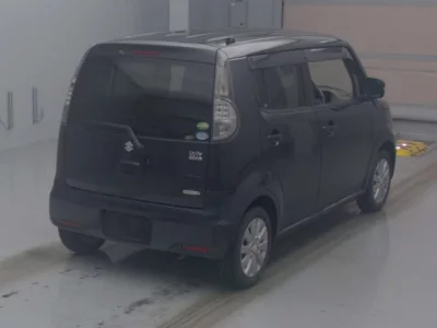 Suzuki MRWAGON