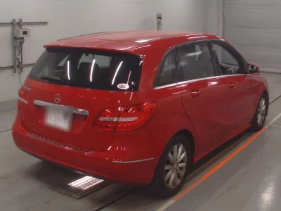 Mercedes-Benz B CLASS