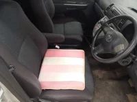 Toyota WISH лот № 30549 оценка 3  с аукциона в Японии 7