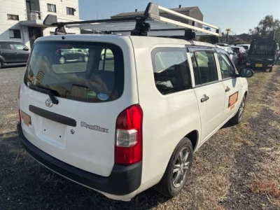 Toyota PROBOX  с аукциона в Японии