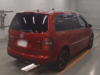 Volkswagen GOLF TOURAN лот № 38162 оценка 4  с аукциона в Японии 1