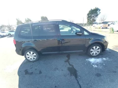 Volkswagen GOLF TOURAN