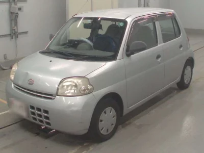 Daihatsu Esse