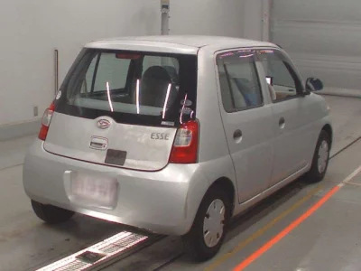 Daihatsu Esse
