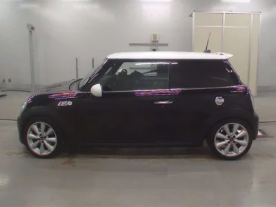 BMW MINI