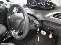 Peugeot 2008 лот № 38184 оценка 3.5  с аукциона в Японии 6