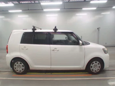 Toyota COROLLA RUMION  с аукциона в Японии