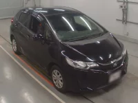 Honda FIT лот № 30590 оценка 4  с аукциона в Японии 4