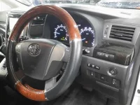 Toyota VELLFIRE лот № 30578 оценка 3.5  с аукциона в Японии 6