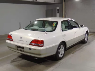 Toyota CRESTA
