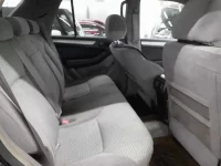 Toyota HILUX SURF лот № 30598 оценка 3  с аукциона в Японии 9