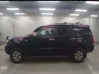 Toyota HILUX SURF лот № 30598 оценка 3  с аукциона в Японии 3