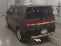 Mitsubishi DELICA D5 лот № 30557 оценка R  с аукциона в Японии 5