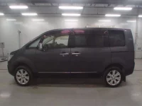 Mitsubishi DELICA D5 лот № 30557 оценка R  с аукциона в Японии 3