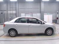 Toyota COROLLA AXIO лот № 70046 оценка 4  с аукциона в Японии 2