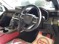 Toyota LAND CRUISER лот № 30157 оценка 5  с аукциона в Японии 6