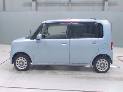 Toyota PIXIS SPACE  с аукциона в Японии