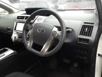 Toyota PRIUS ALPHA лот № 30017 оценка 3  с аукциона в Японии 6