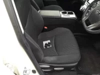 Toyota PRIUS ALPHA лот № 30017 оценка 3  с аукциона в Японии 7