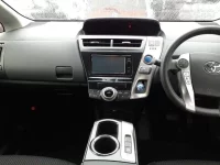 Toyota PRIUS ALPHA лот № 30017 оценка 3  с аукциона в Японии 8