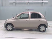 Nissan MARCH лот № 10015 оценка 3.5  с аукциона в Японии 3