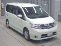 Nissan SERENA лот № 30111 оценка 4  с аукциона в Японии 4