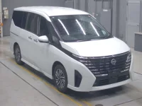 Nissan SERENA лот № 30205 оценка 4.5  с аукциона в Японии 4