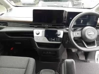 Nissan SERENA лот № 30205 оценка 4.5  с аукциона в Японии 8