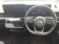 Nissan SERENA лот № 30208 оценка 5  с аукциона в Японии 8