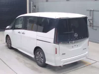 Nissan SERENA лот № 30209 оценка 5  с аукциона в Японии 5