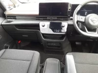 Nissan SERENA лот № 30209 оценка 5  с аукциона в Японии 8